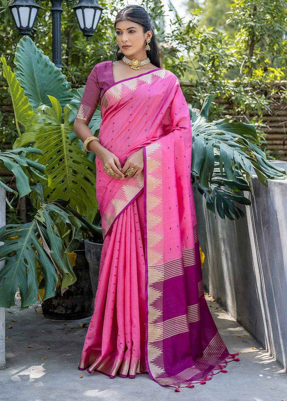 Pink Zari Woven Banarasi Raw Silk Saree