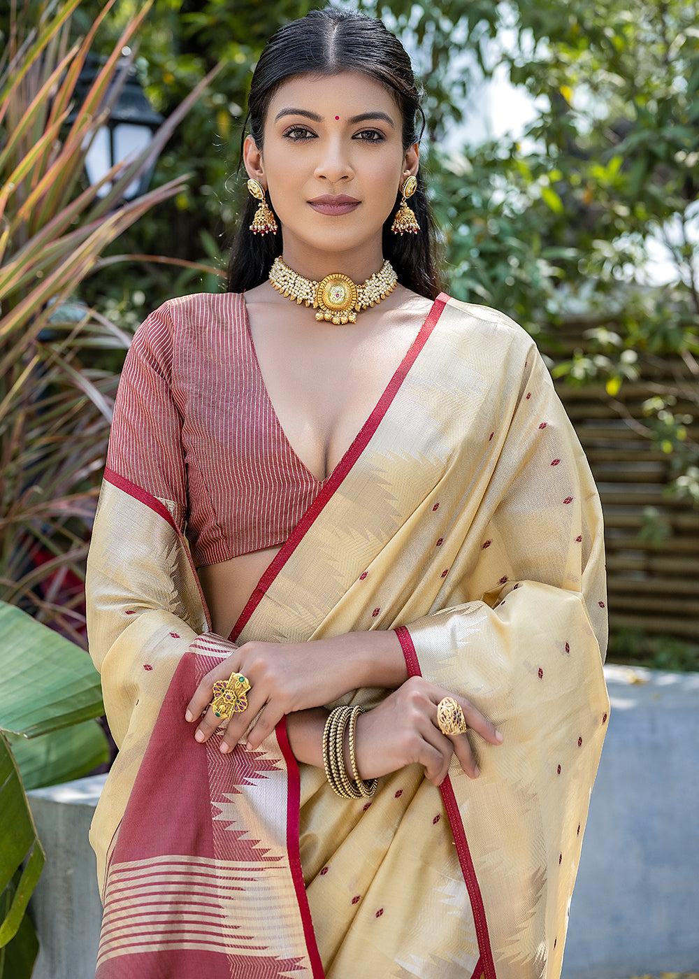 Cream Zari Woven Banarasi Raw Silk Saree