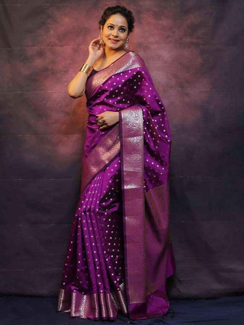 Purple Soft Silk Saree With Fairytale Blouse Piece