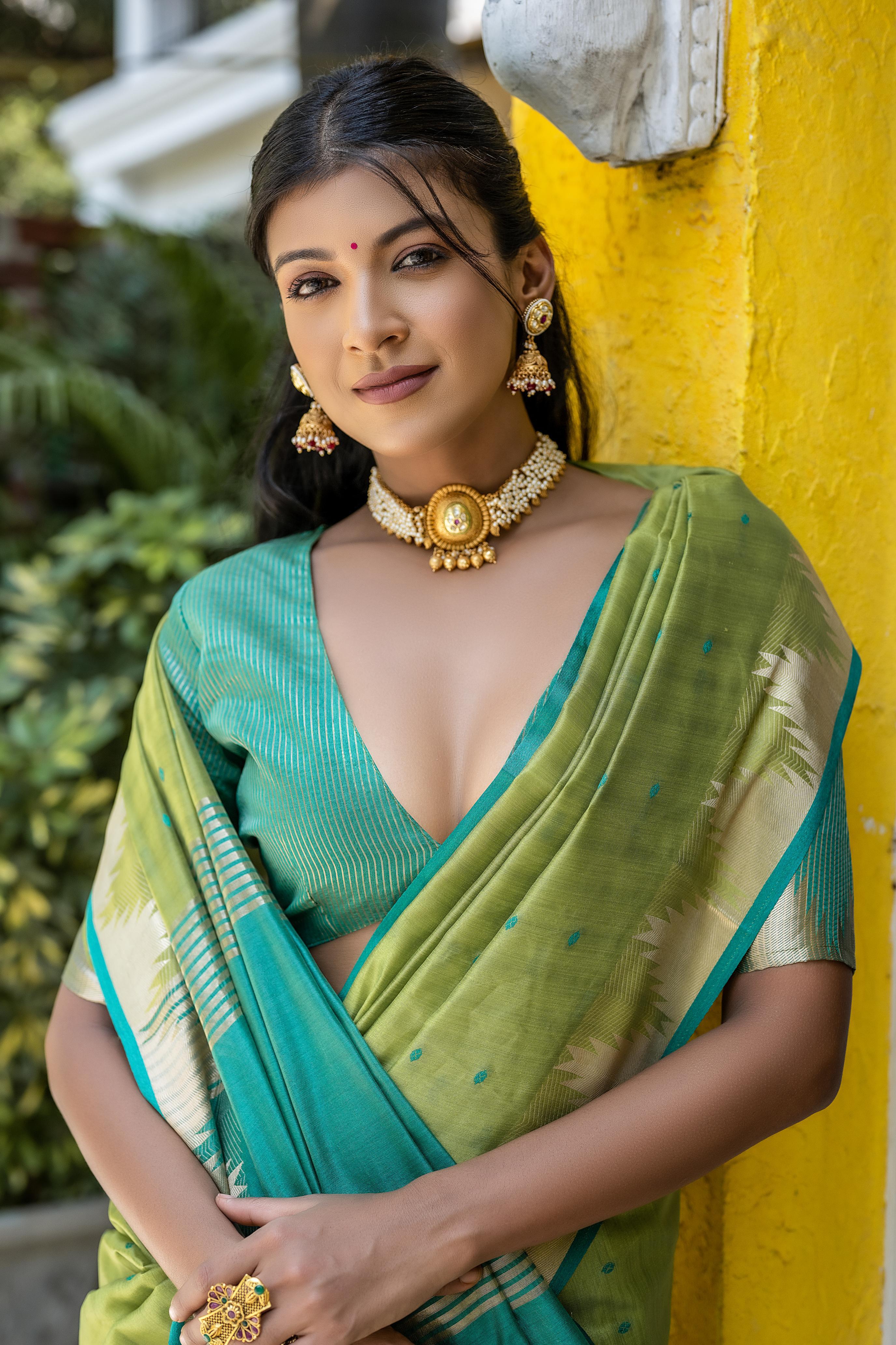 Green Zari Woven Banarasi Raw Silk Saree
