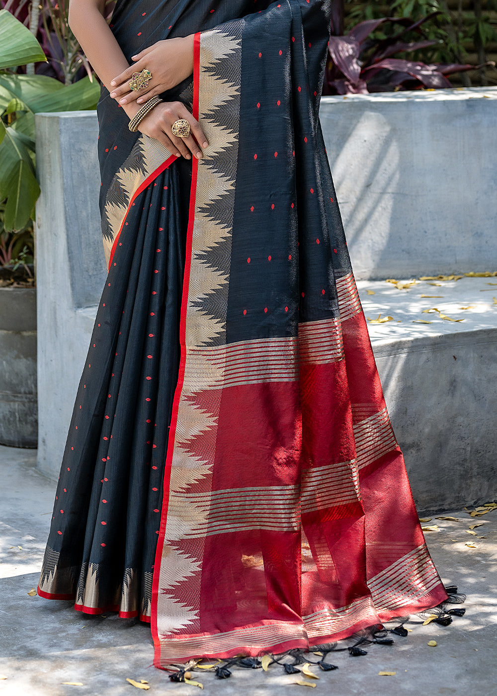 Black Zari Woven Banarasi Raw Silk Saree