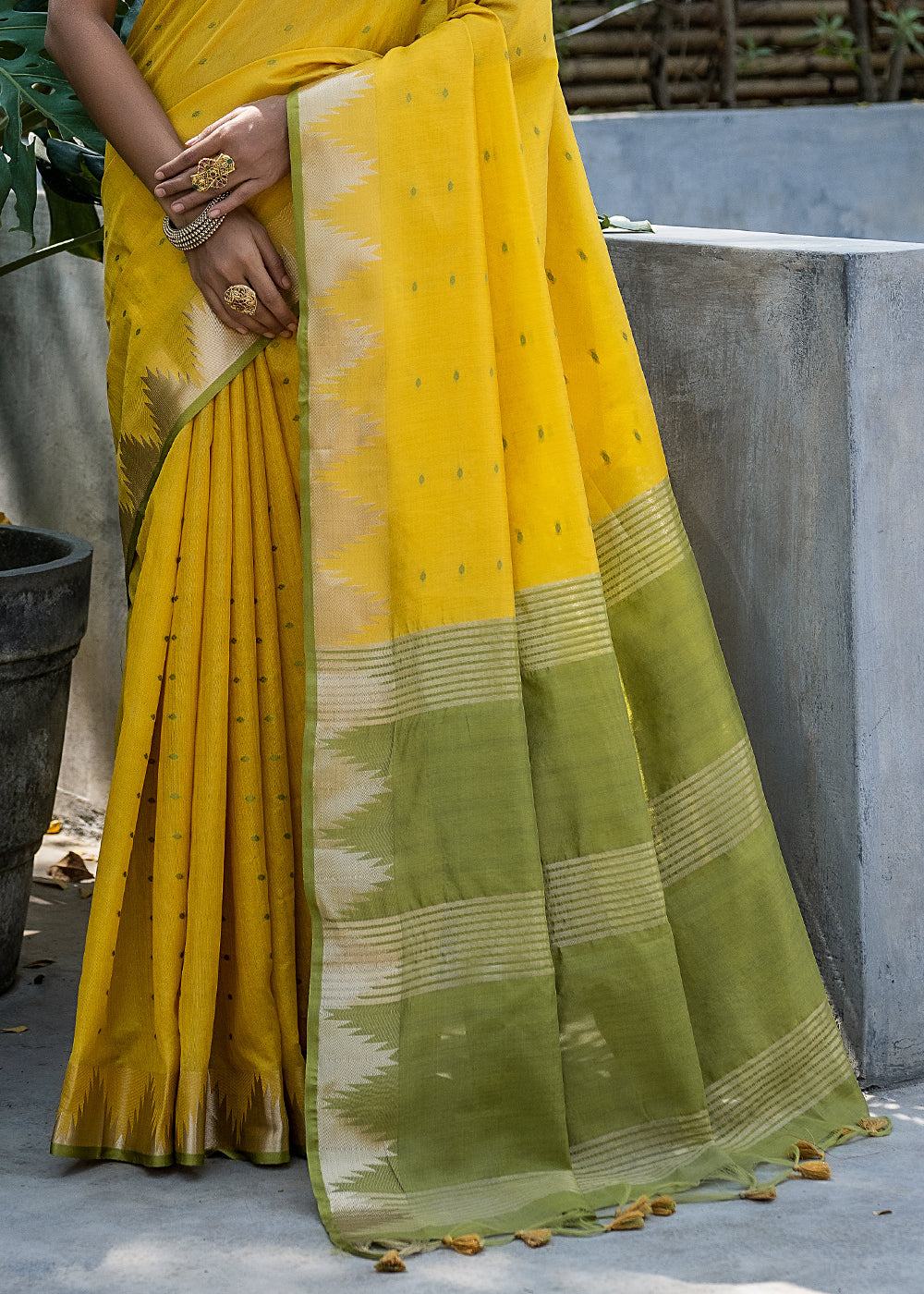 Yellow Zari Woven Banarasi Raw Silk Saree